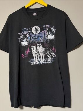 90s  Wolf Moon black T-shirt size XL Screen Stars